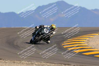 media/Oct-09-2022-SoCal Trackdays (Sun) [[95640aeeb6]]/Turn 12 (140pm)/